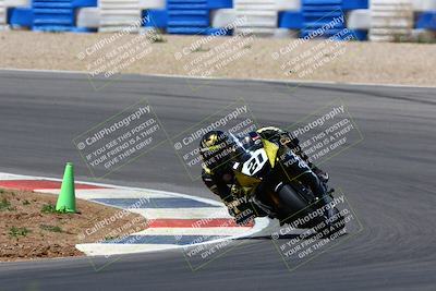 media/Apr-30-2023-CRA (Sun) [[020fcf5d43]]/Race 2-600 Expert Supersport/